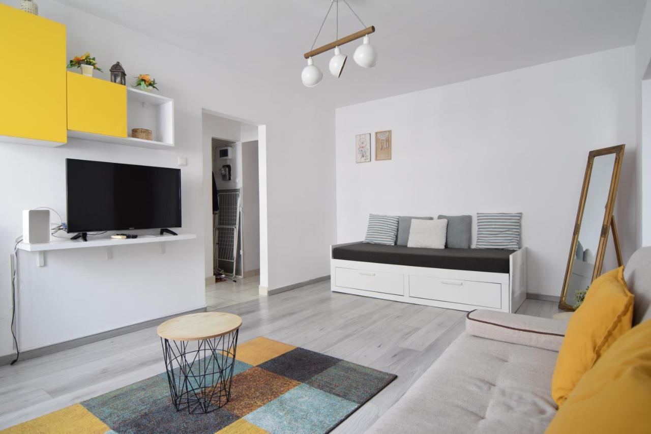 Cozy Apartment Balcescu Bucareste Exterior foto